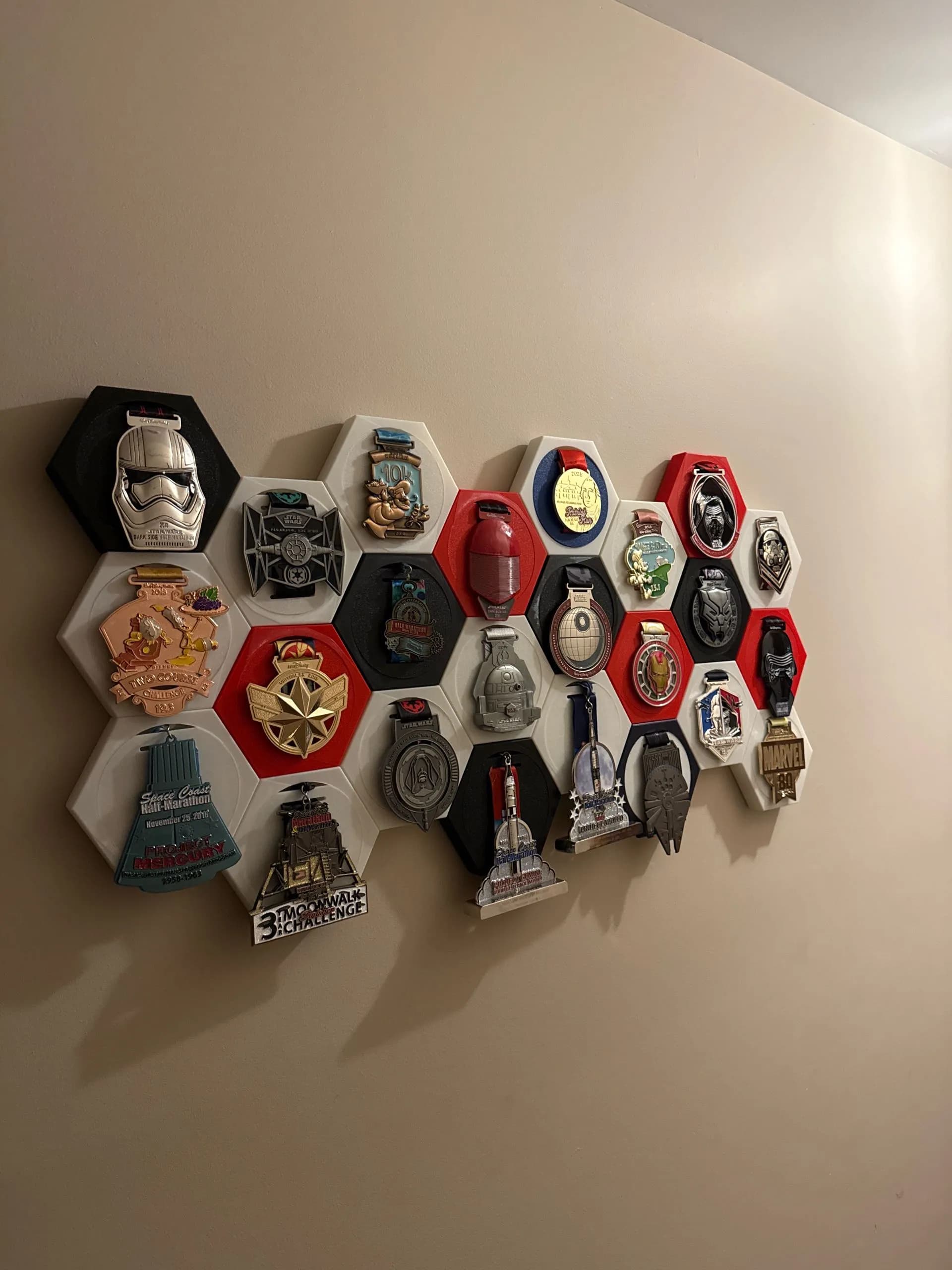 Portamedallas Hexagonal Modular